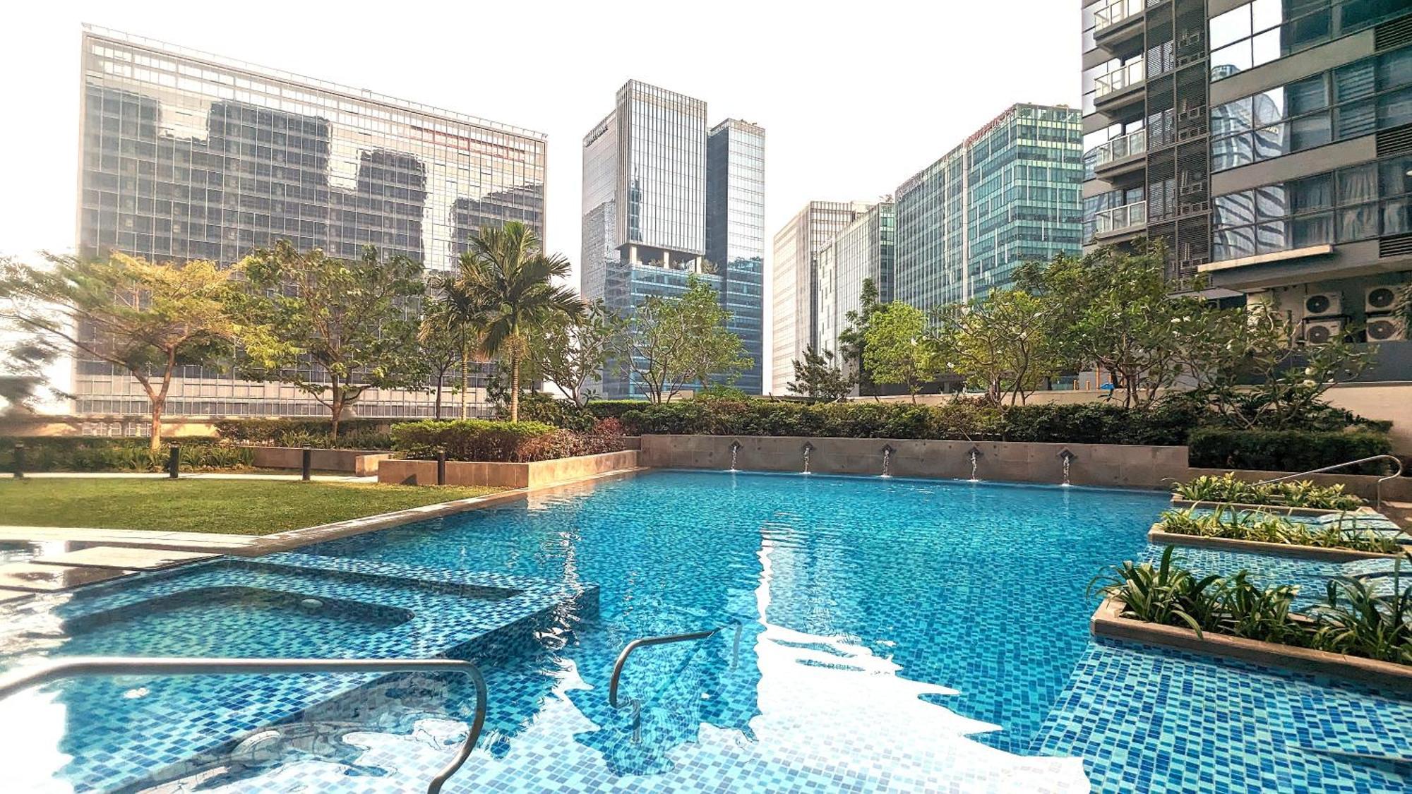 Eg Private House -Bgc Uptown Aparthotel Тагуиг Екстериор снимка