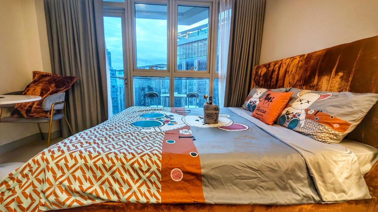 Eg Private House -Bgc Uptown Aparthotel Тагуиг Екстериор снимка