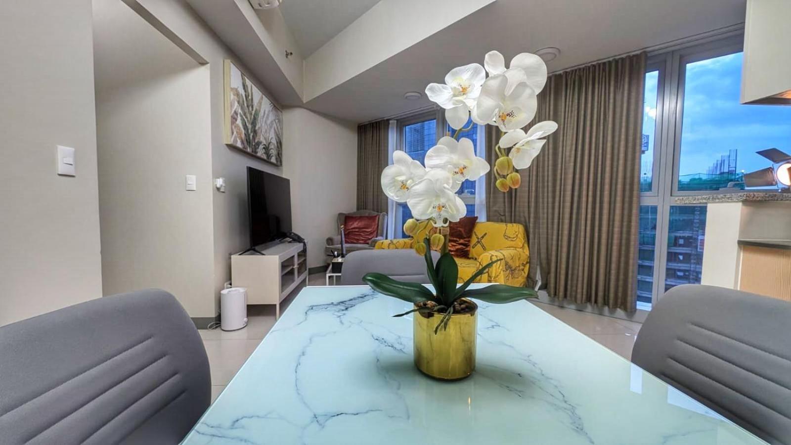 Eg Private House -Bgc Uptown Aparthotel Тагуиг Екстериор снимка