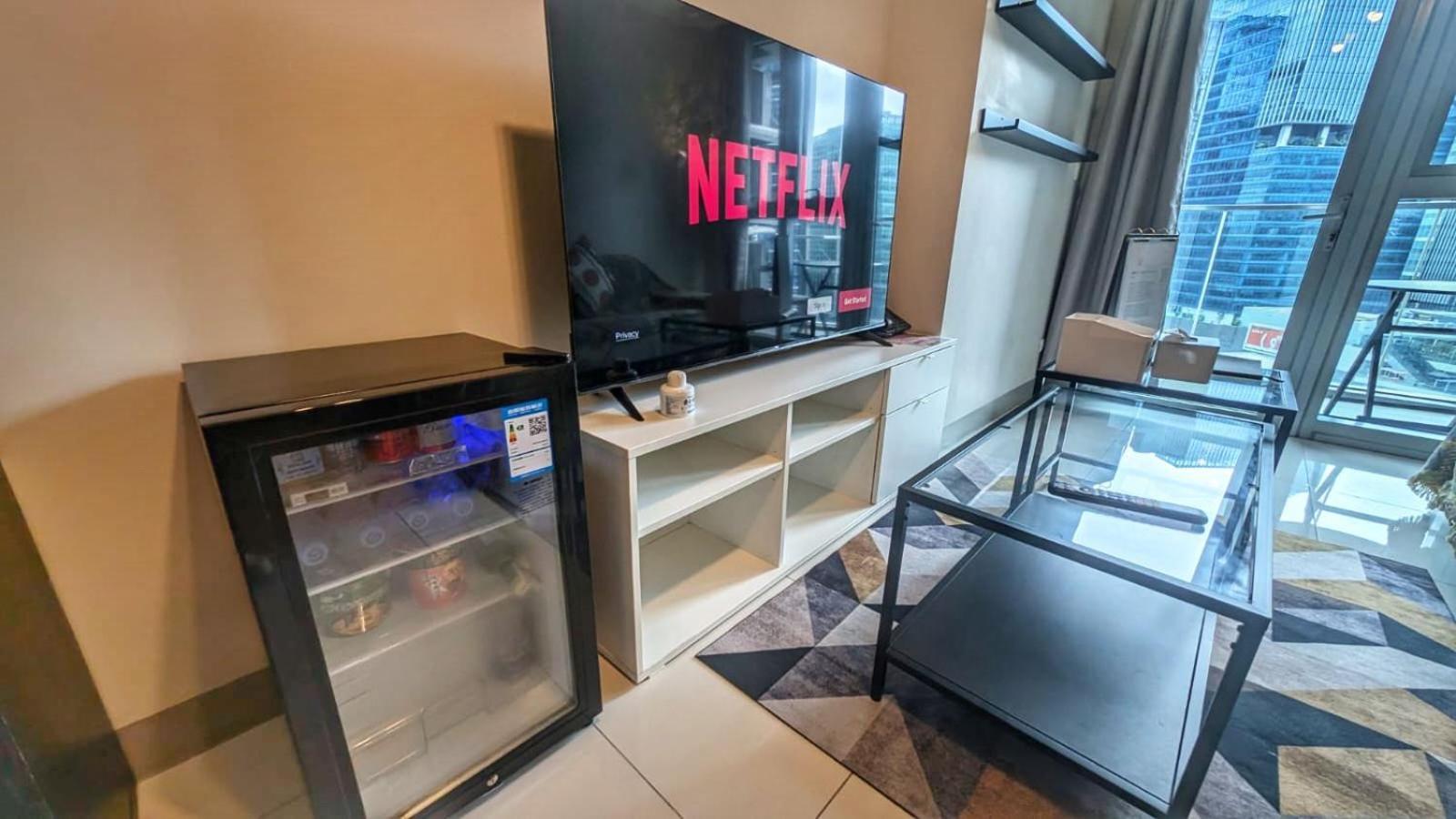 Eg Private House -Bgc Uptown Aparthotel Тагуиг Екстериор снимка