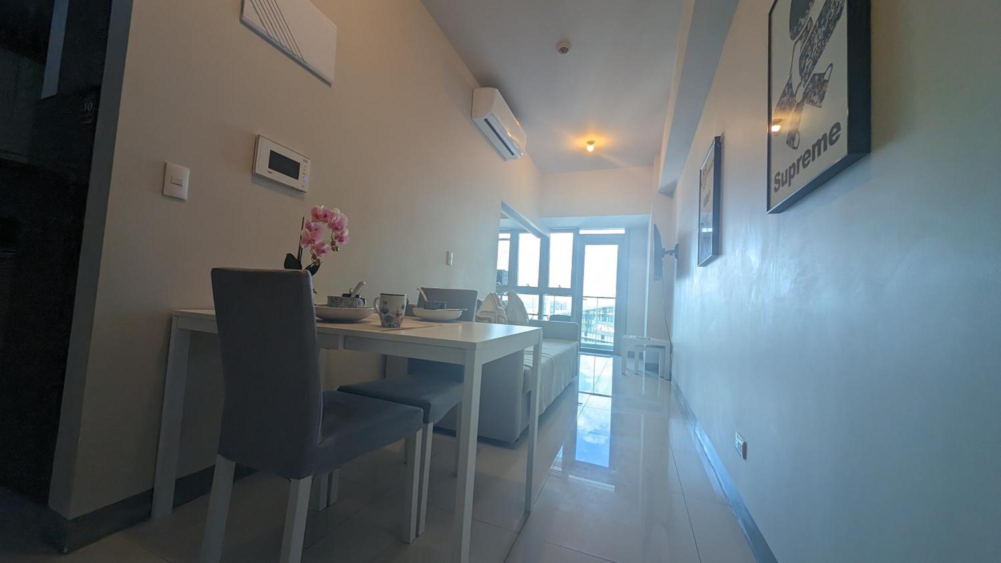 Eg Private House -Bgc Uptown Aparthotel Тагуиг Екстериор снимка